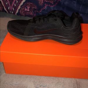Women’s Nike Downshifter 8’s